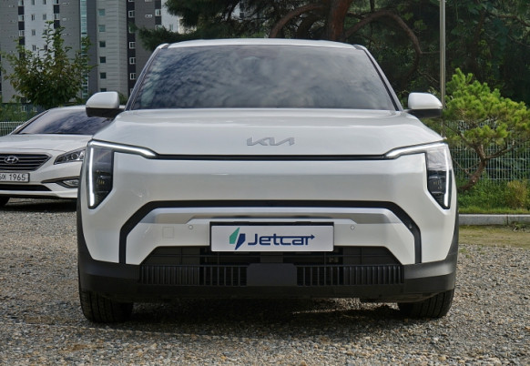 EV3 에어 롱레인지 (미디움그레이시트) 임시번호 EV3장기렌터카, 전기차장기렌트, EV3장기렌트
