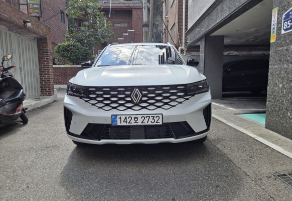 르노 그랑 콜레오스 1.5 E-TECH 아이코닉 2WD 142호2732 그랑콜레오스장기렌트, 신불장기렌트